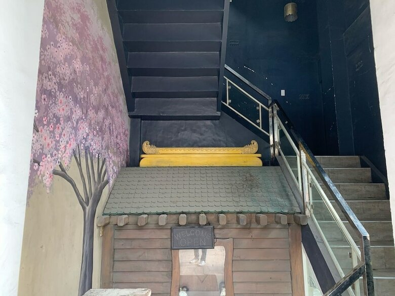 Hostal Chiasti Capsule Hostel - Adults Only