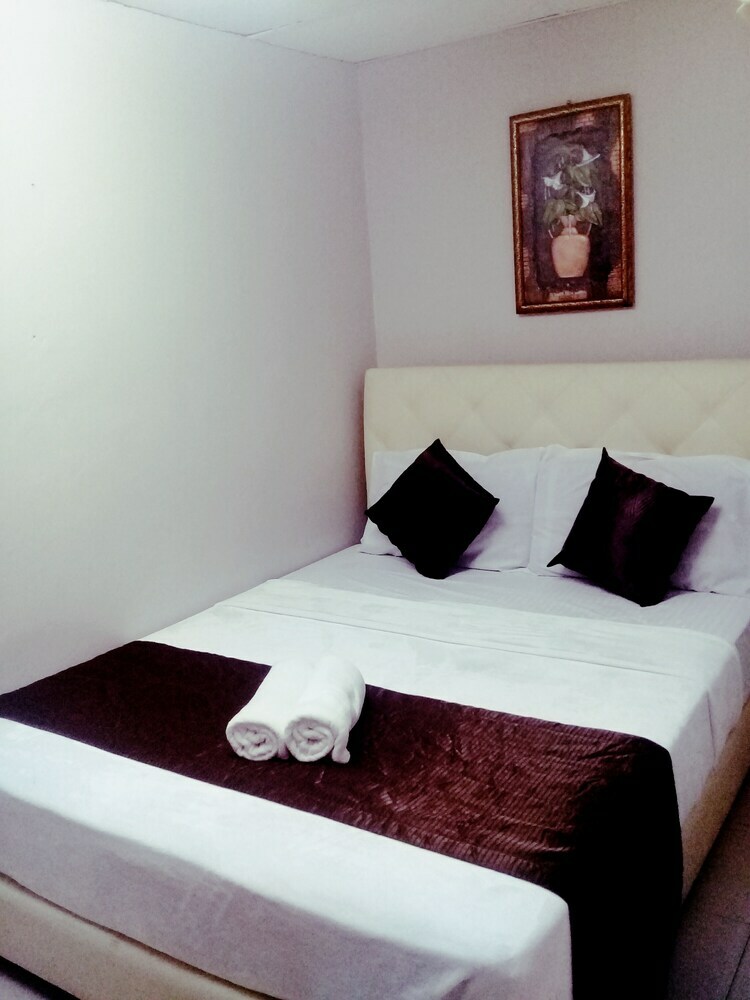 Persona Boutique Hotel
