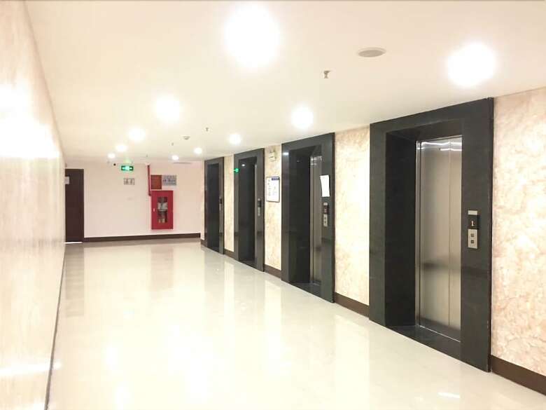 Zan- Newlife Halong Apartment