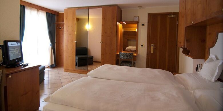 Hotel Paradiso