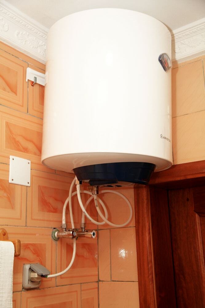 Flat Hotel Kandolo Gombe