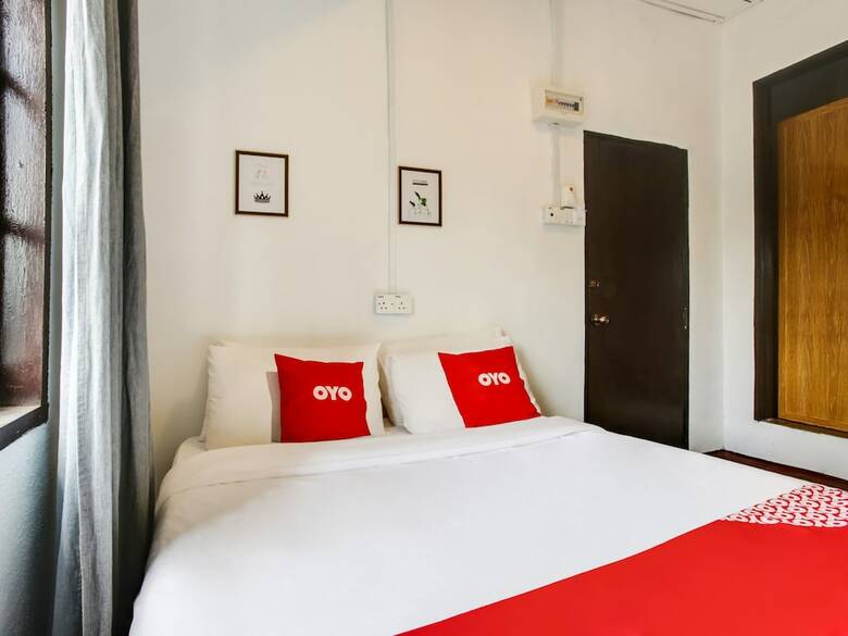 Hotel Oyo 89414 Pengkalan Housz