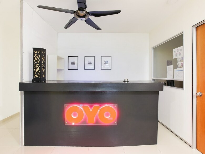 Hotel Oyo 89414 Pengkalan Housz