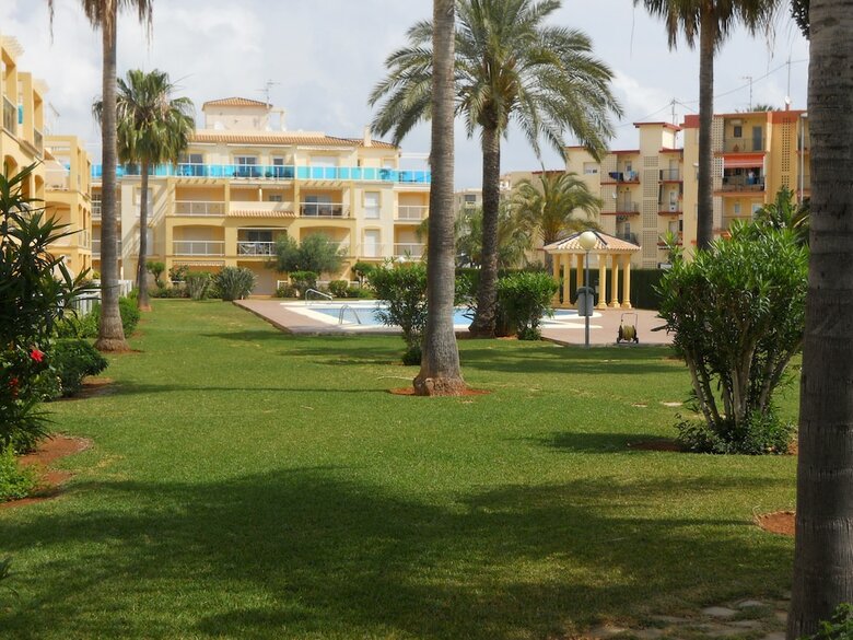 Apartamentos La Riviera