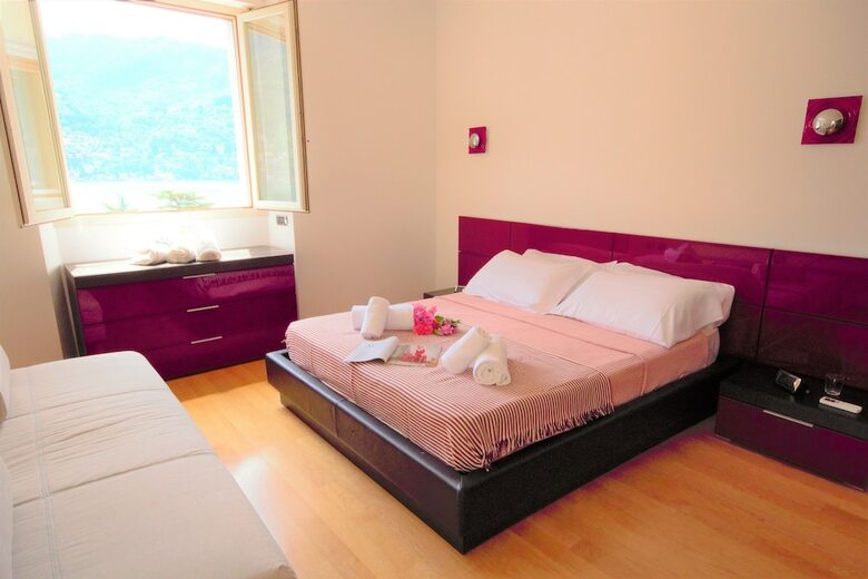 Villa Oliveto With Pool And Lake View