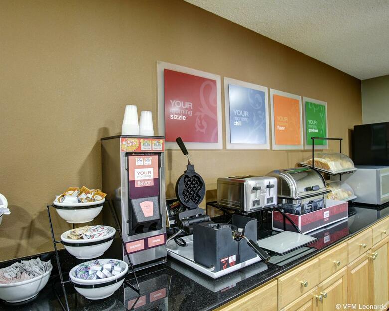 Hotel Comfort Inn & Suites