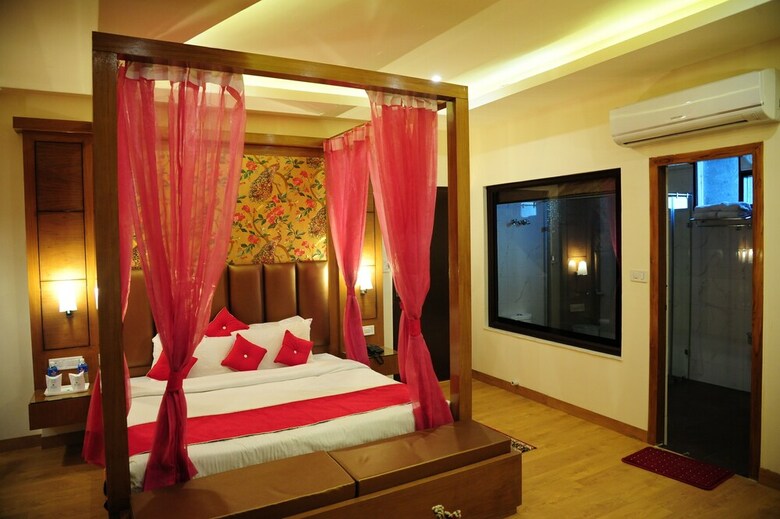 Hotel The Grand Sharan