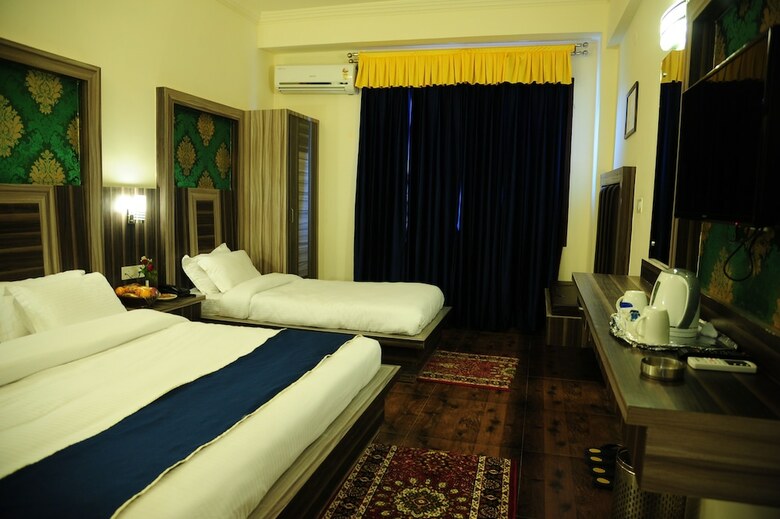 Hotel The Grand Sharan