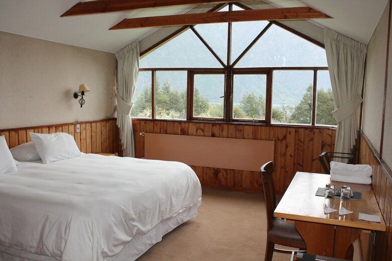 Posada Mitico Puelo Lodge