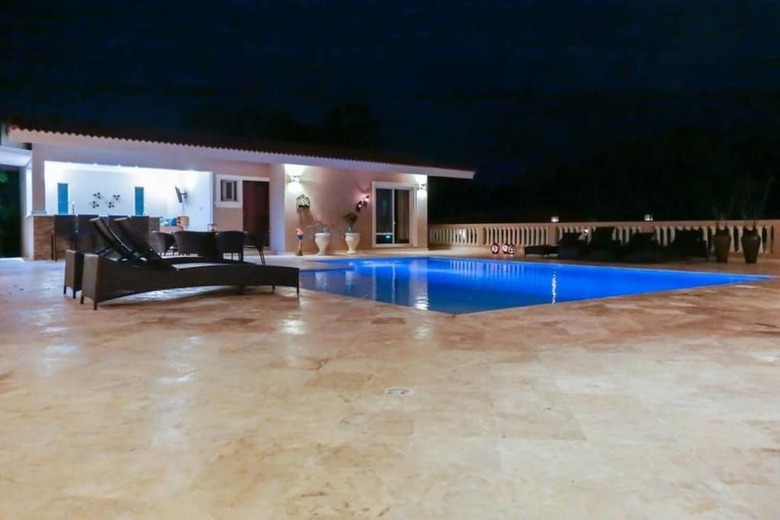Villa With 4 Master Bedrooms W/ En-suite Bathrooms
