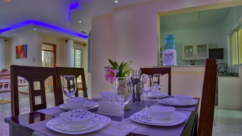 Hotel The Kingsley Apartment -nyali