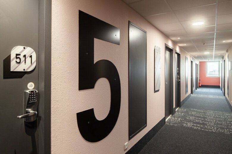 B&B Hotel Massy Gare Tgv