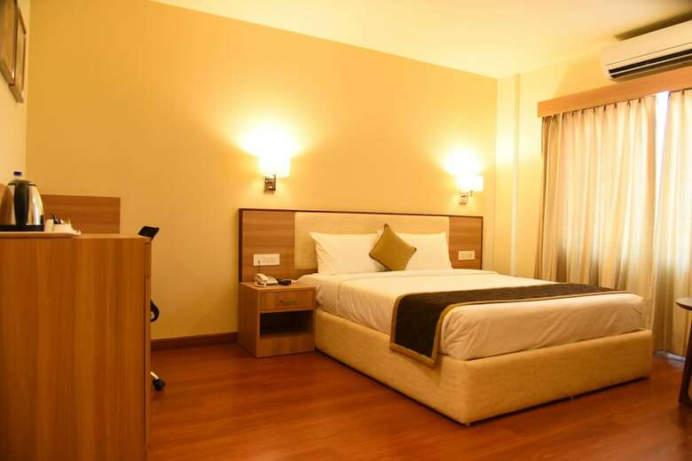 Hotel Rk Gardenia