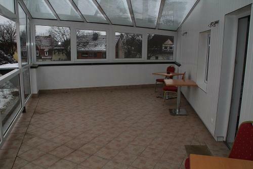 Hostal Einfelder Hof Garni