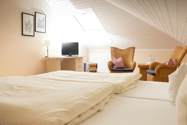 Hostal Hotel Am Flugplatz