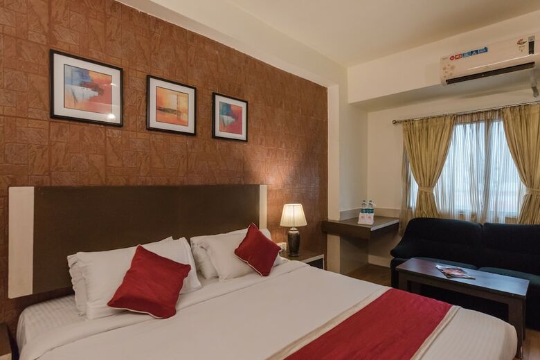 Hotel Roopa