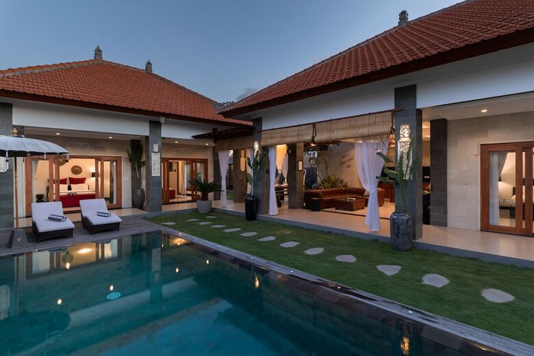 Villa Four Elements