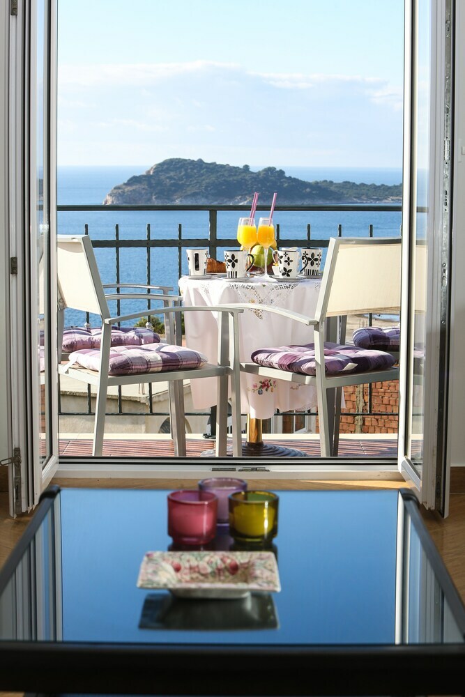 Apartments Sutalo