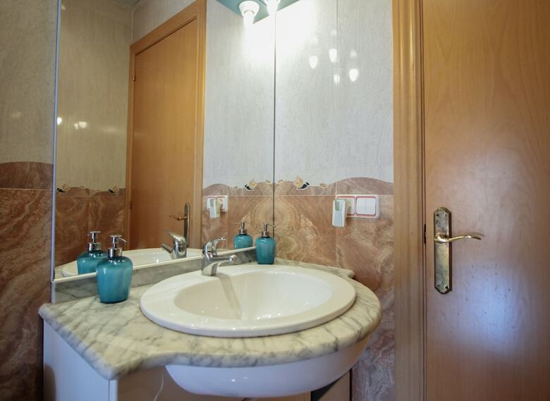 Apartamentos Villaroel Atico