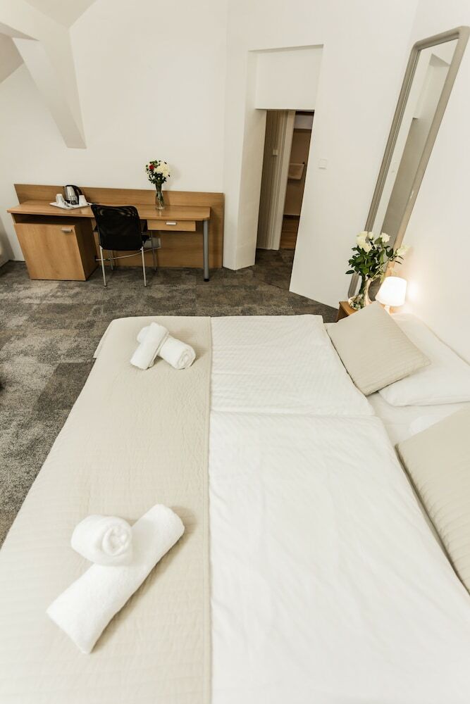 Hotel Elisabeth Old Town