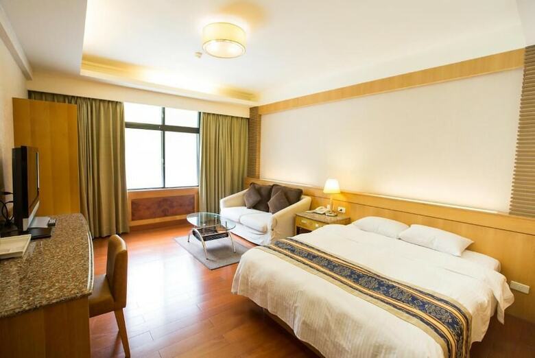 Dong Tair Spa Hotel