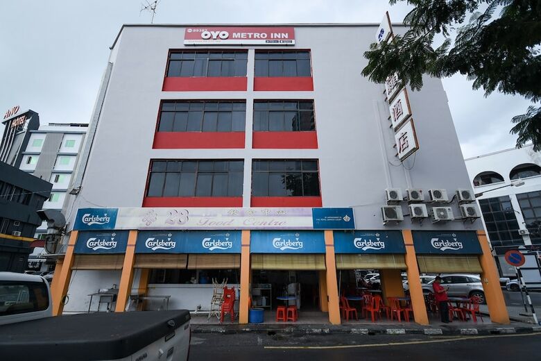 Hotel Oyo 89382 Metro Inn
