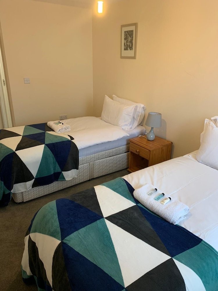 Dartford Bridge Serviced Apartment