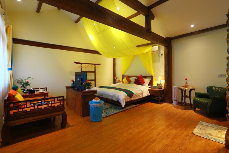 Posada Hua Linglong Courtyard Inn