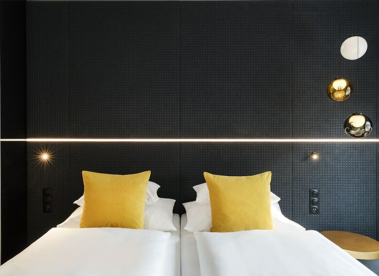 Hotel Mooons
