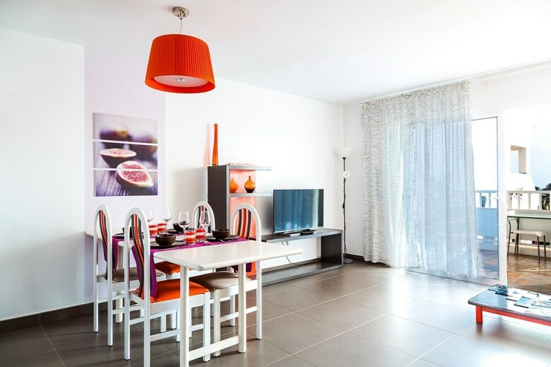 Apartamentos Orange