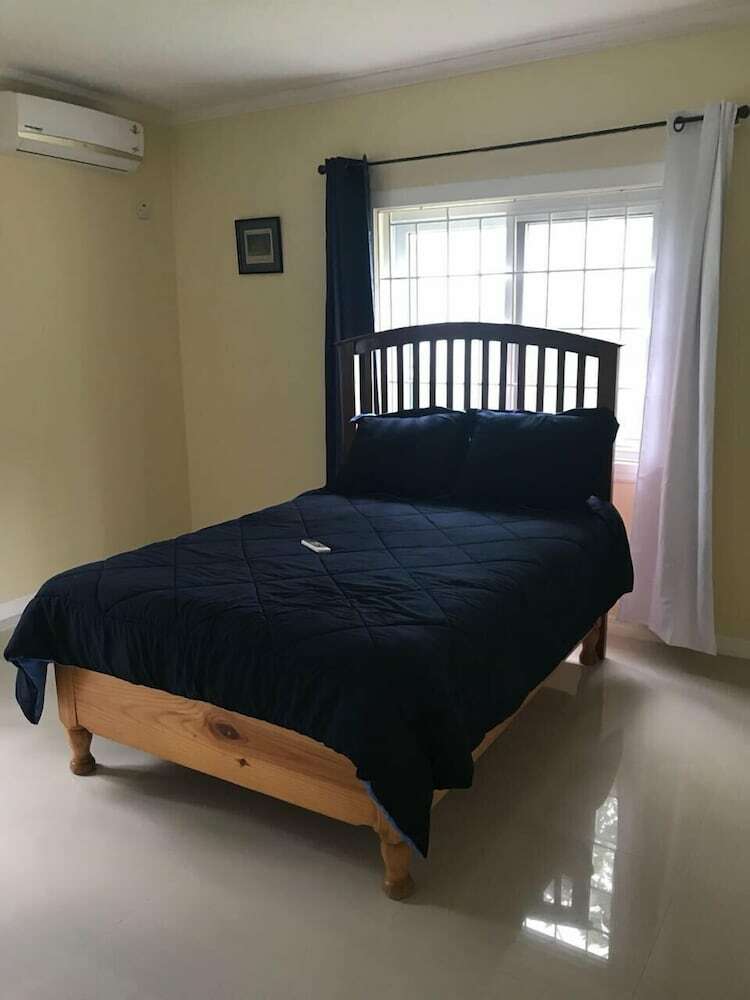 New Kingston Guest Apartment At Sandhurst