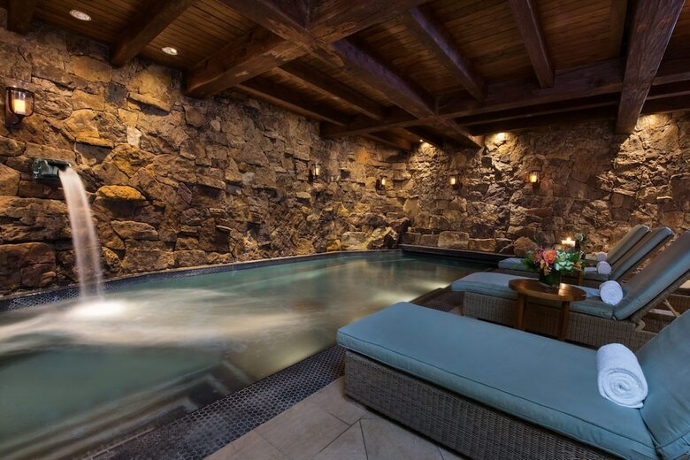 Hotel Private Residences Inside The Ritz Carlton Bachelor Gulch