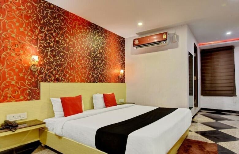 Hotel Citi Club