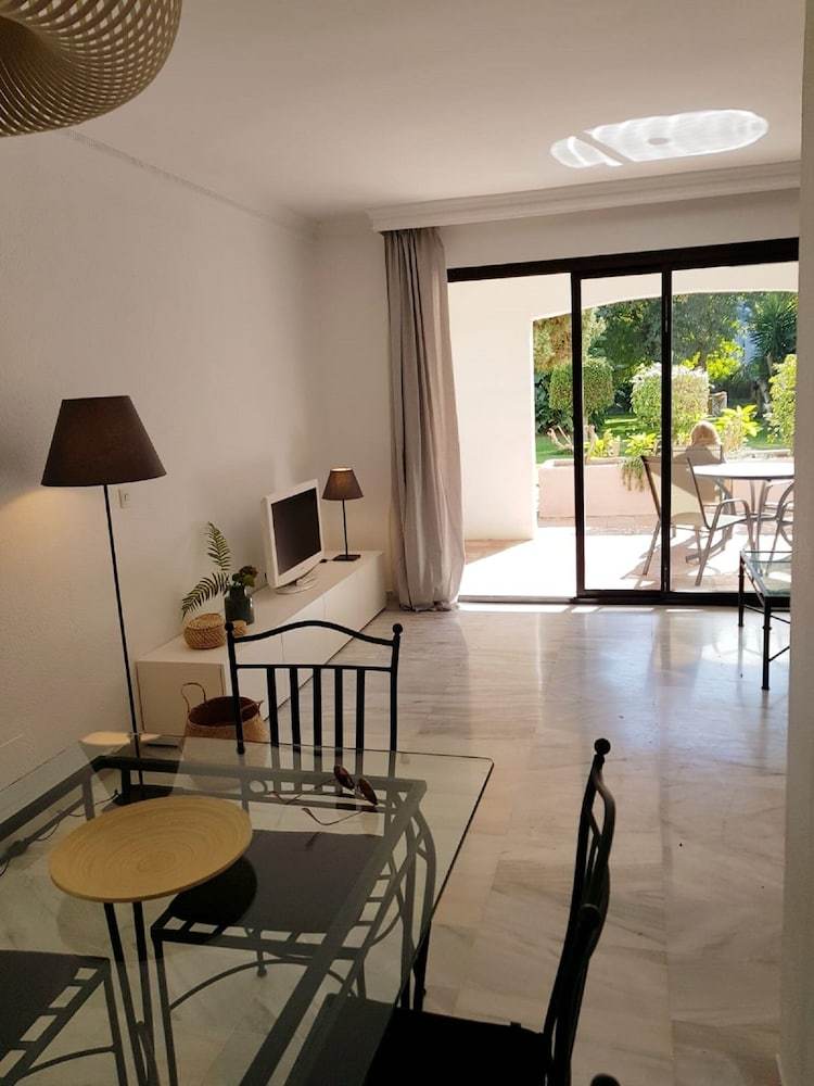 Groundfloor Apartment In Puerto Banus