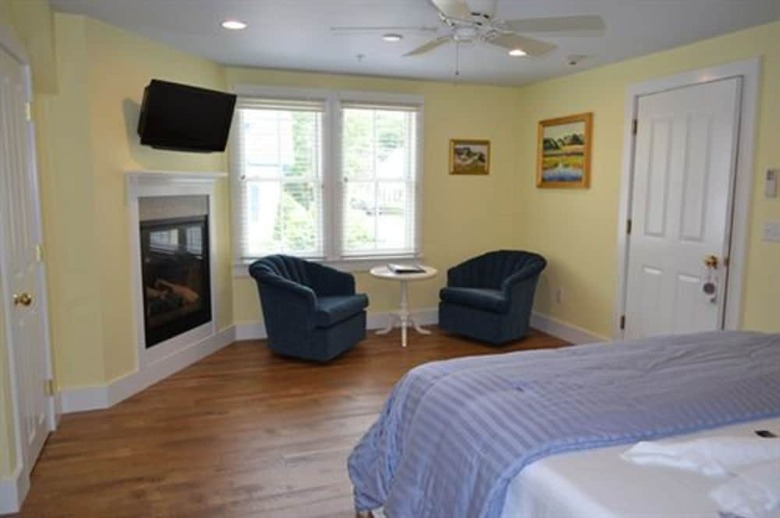 Admirals Landing Bed & Breakfast