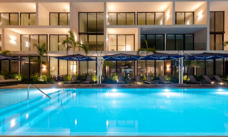 Apartamentos Steps From Beach - Luxury 2-bdr