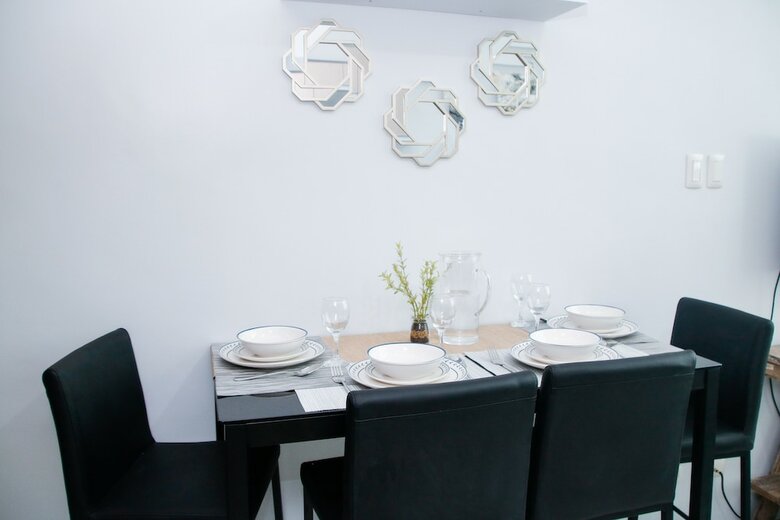 Apartamento Indigo Ortigas @ Eton Emerald