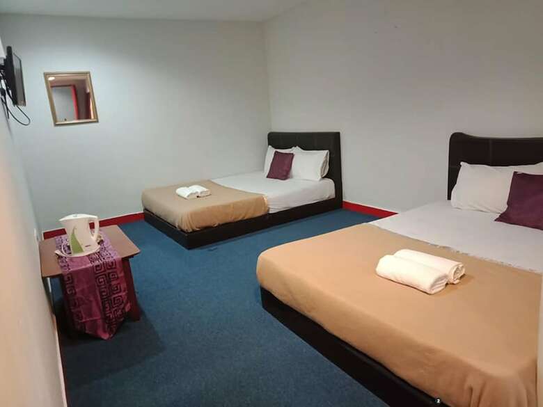 Muar Station Hotel