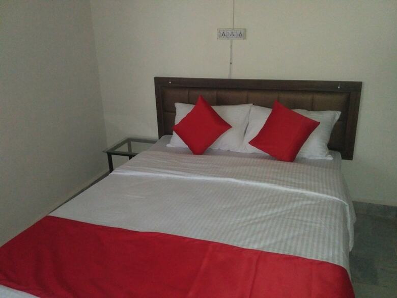Hotel Lrh Peshwa Apartment