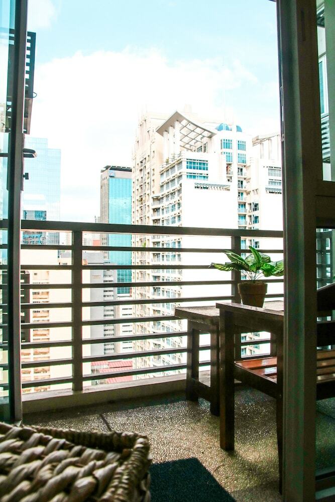 Indigo Makati @ Greenbelt Chancellor