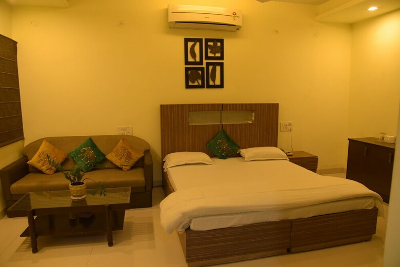 Hotel Royal Palms