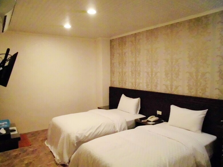 Xinyue Business Hotel