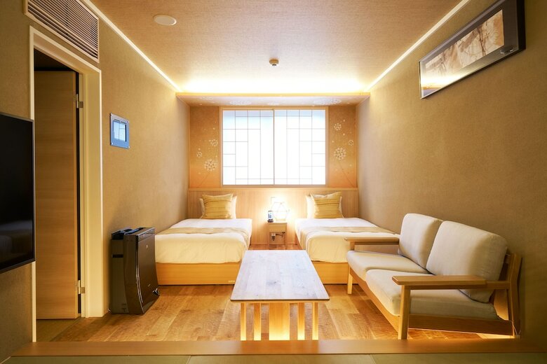 Hotel Grand Base Kanazawaeki