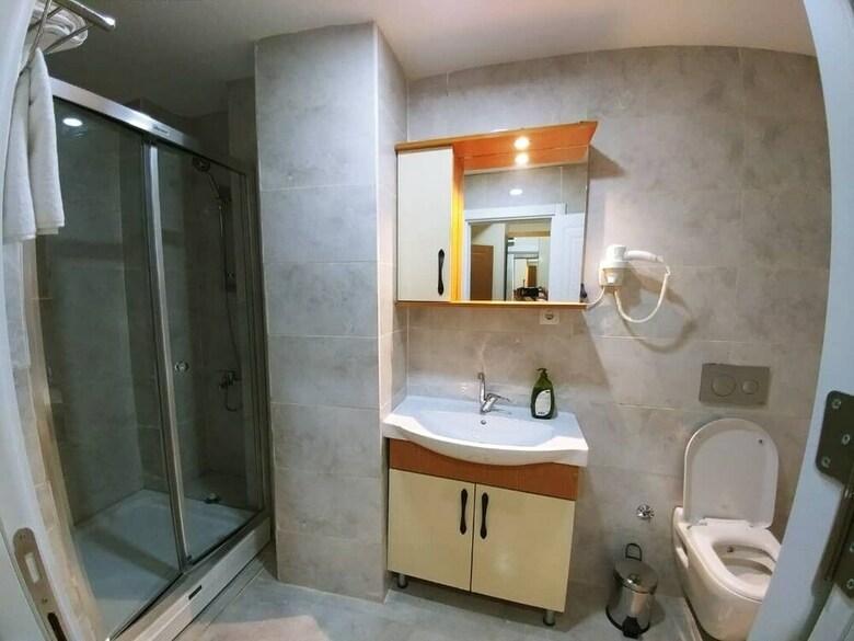 Newaz Hotel