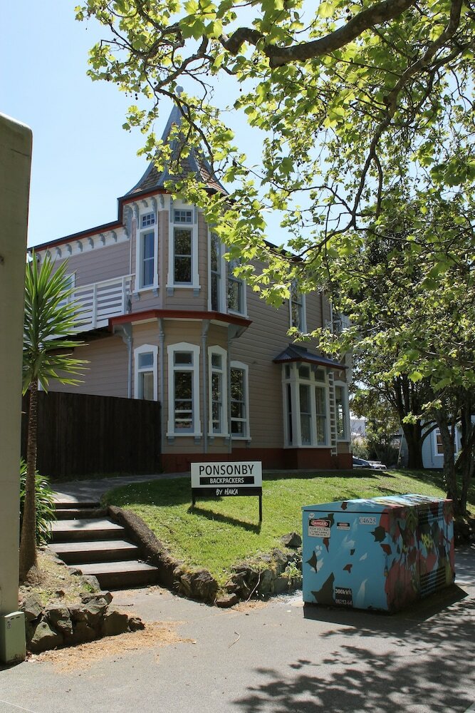 Hostal Haka Lodge Ponsonby