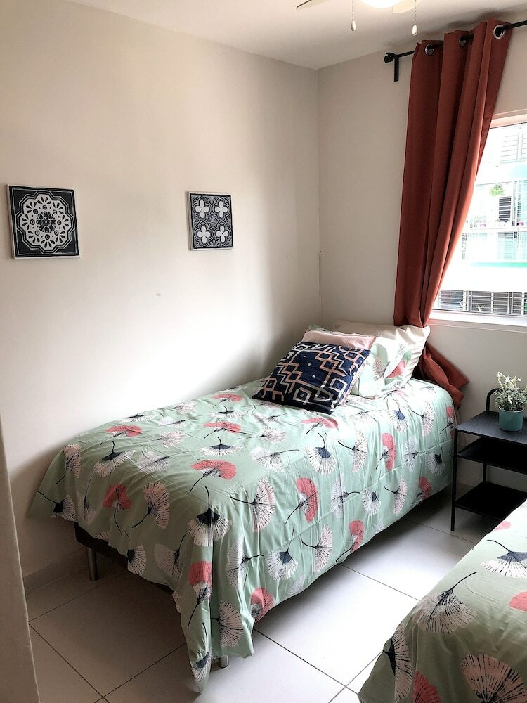 Apartamentos Beautiful Entire Condo In The City