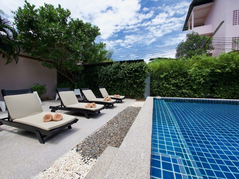 Hotel 99 Garden Patong