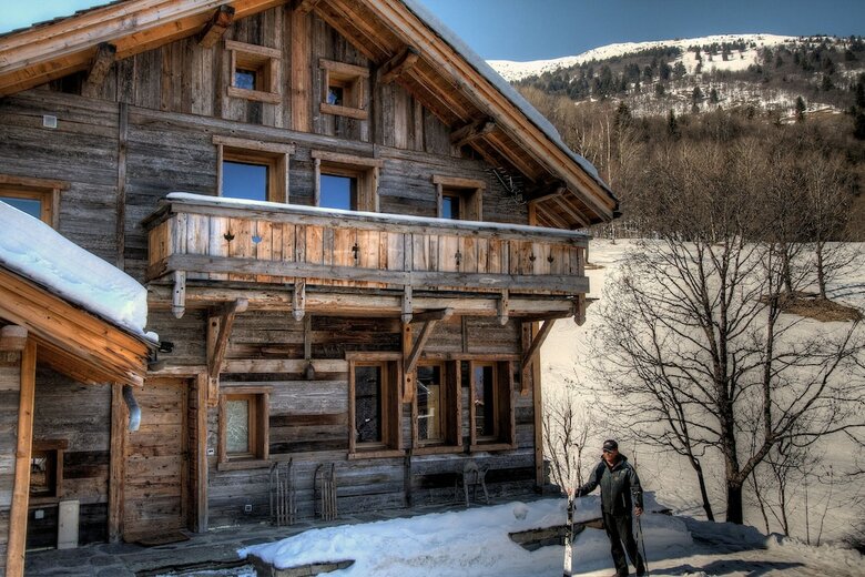 Chalet Luxe, Private Driver, Sauna & Jacuzzi