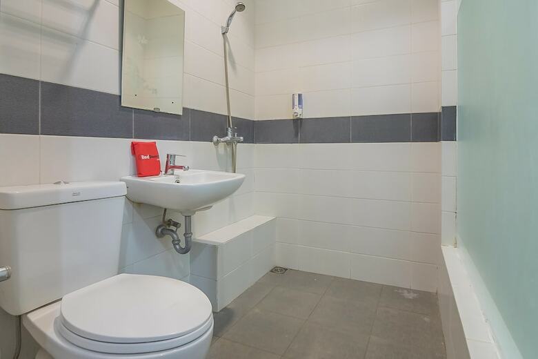 Hotel Reddoorz Near Pasundan University 2