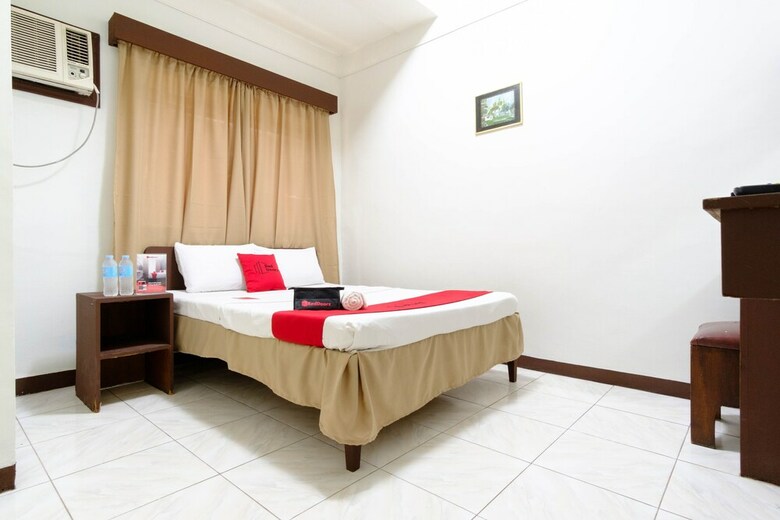 Hotel Reddoorz @ Ramos Lacson Street